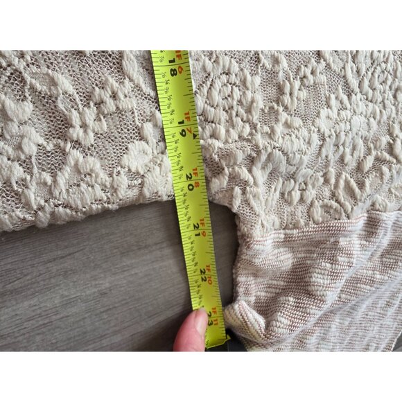 Chicos Womens 3/4 Sleeve Laurel Lace Inset Top Size 1 Beige M - Picture 7 of 7